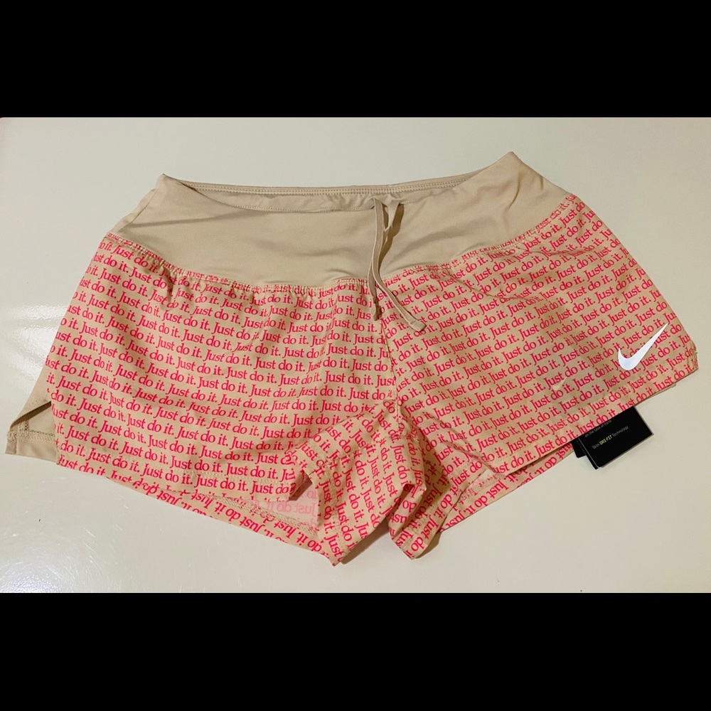 Nike dry fit shorts NWT size small